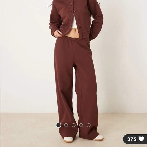 ASOS DESIGN Chocolate Sweatpants and Sweatshirt Set - Picture 4 of 4